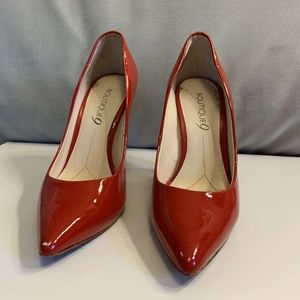 A red heel.
